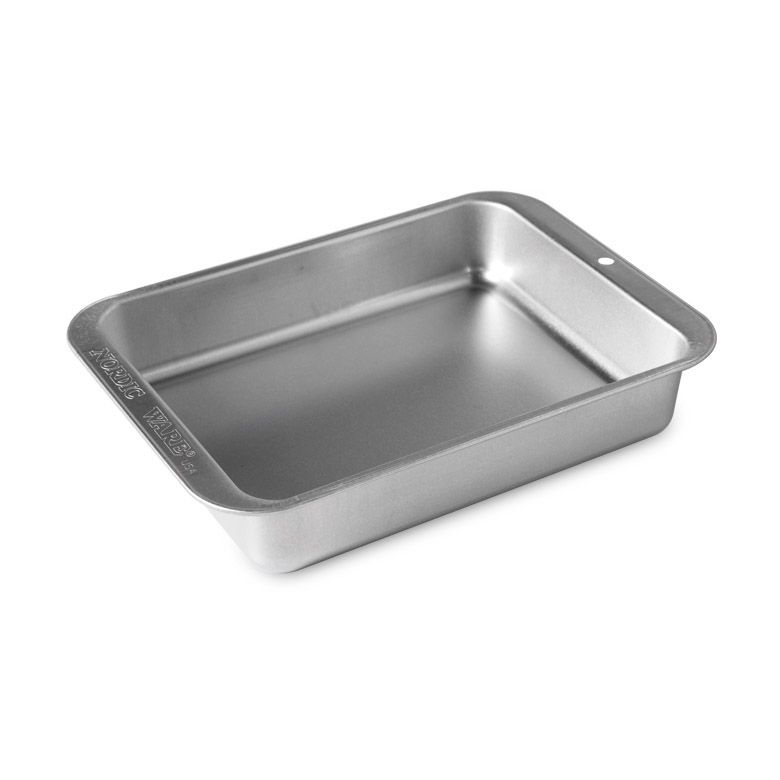 Rectangular baking pan deep