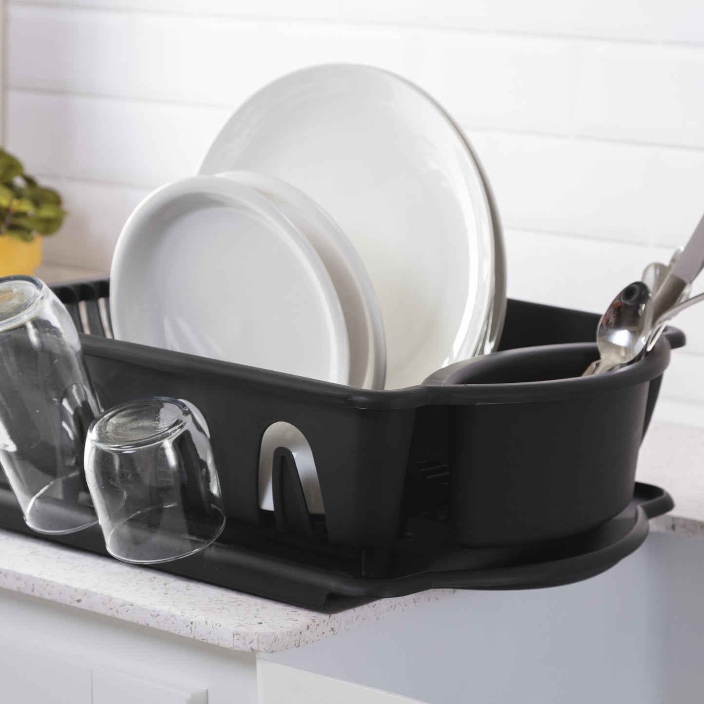 Sterilite Small Sink Black
