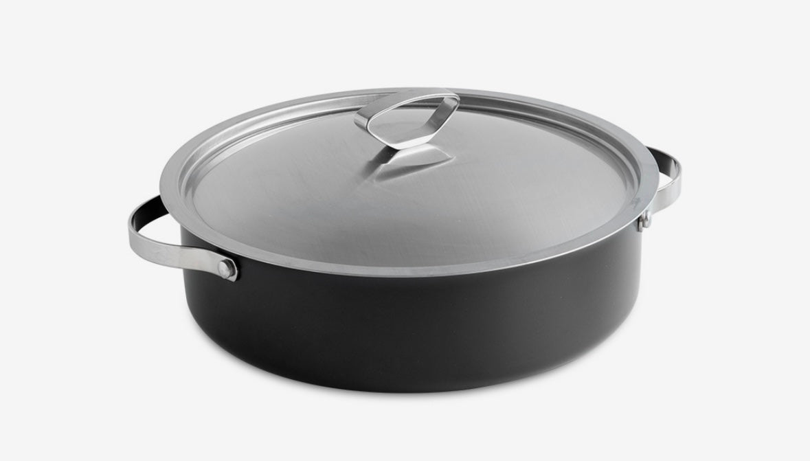 Nordic ware 12 inch Braiser