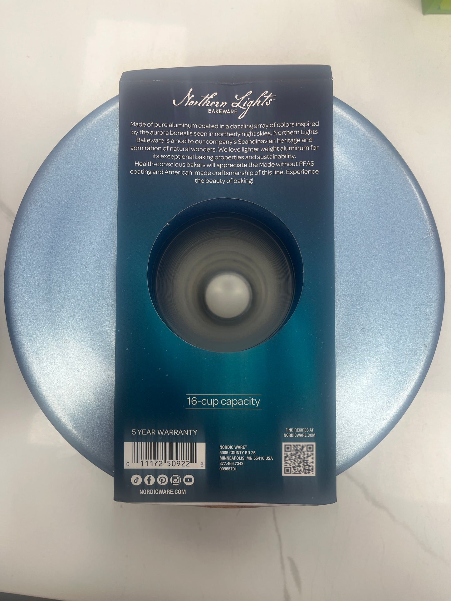 Angel food poundcake pan