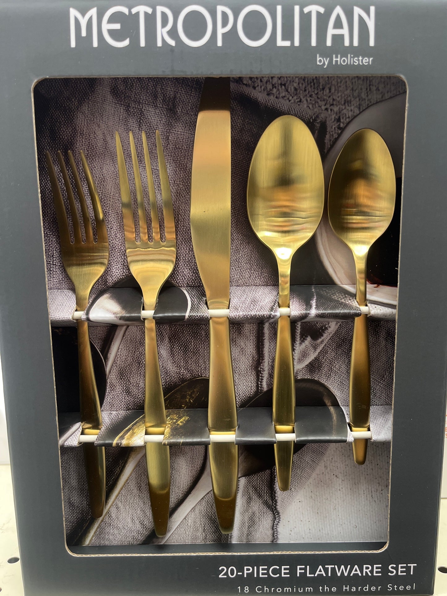 20 piece gold flatware Metropolitan