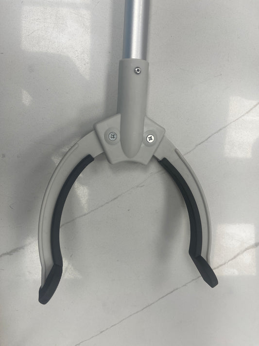 Grabber reach tool