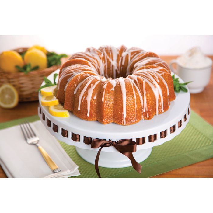 Mrs. Anderson's Baking Fluted Cake Pan, 10in