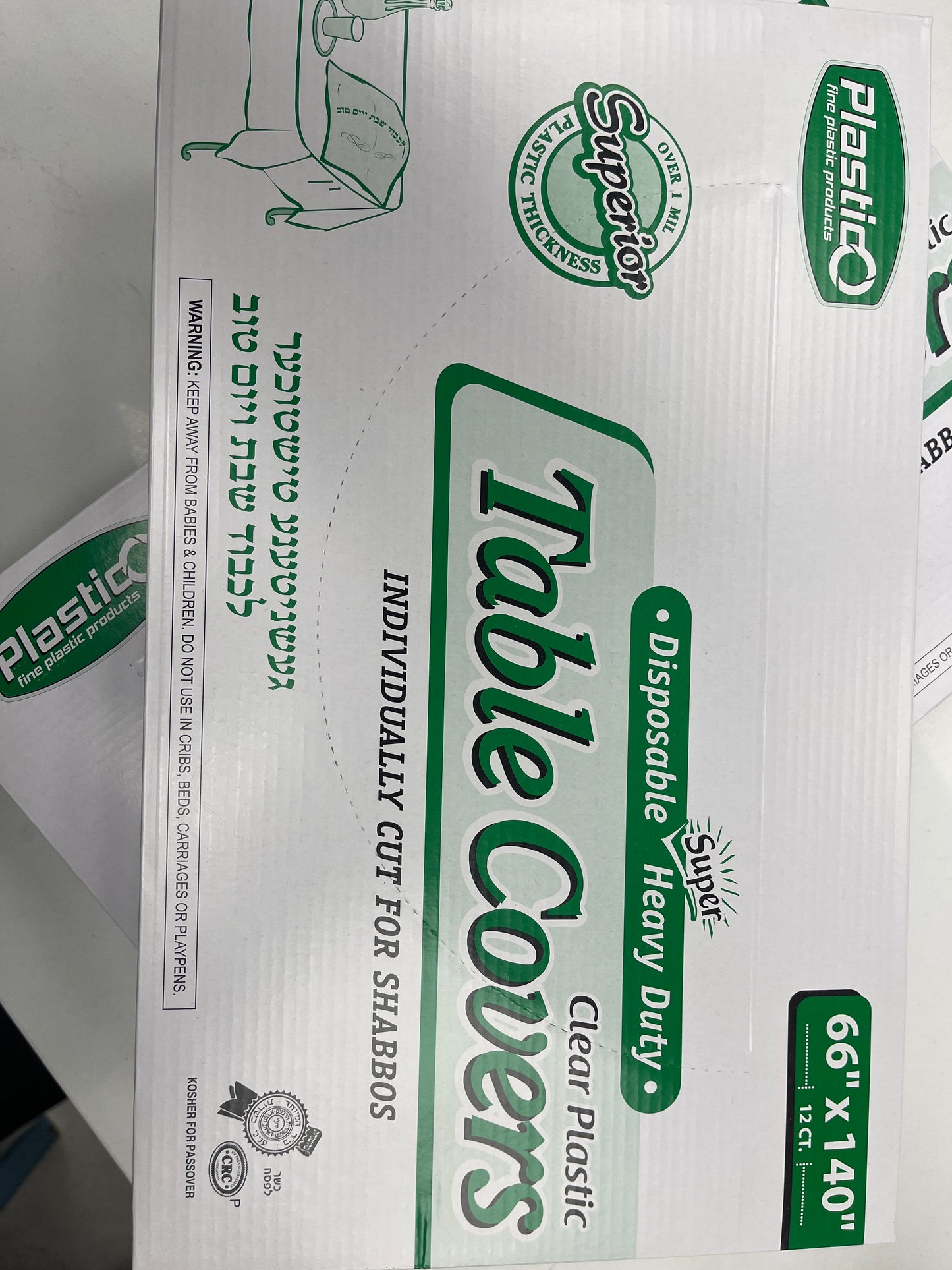 Disposable heavy duty table covers 66 x 140
