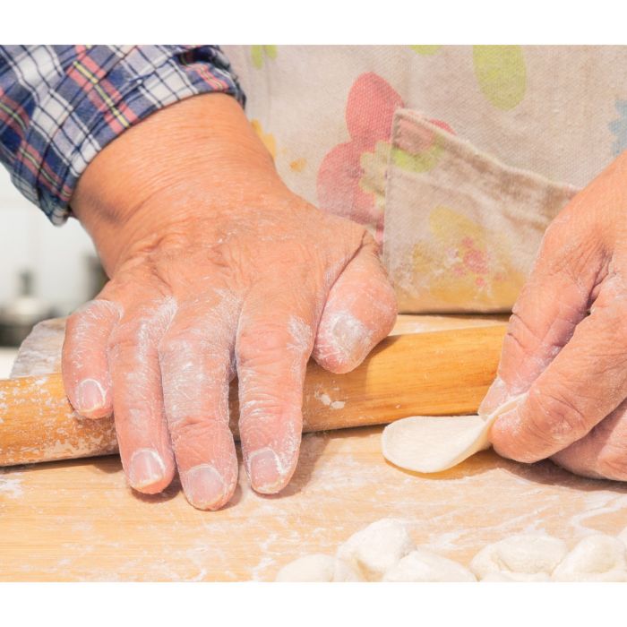 Helen's Asian Kitchen Rolling Pin, 10in