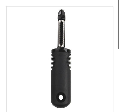 Oxo serrated peeler