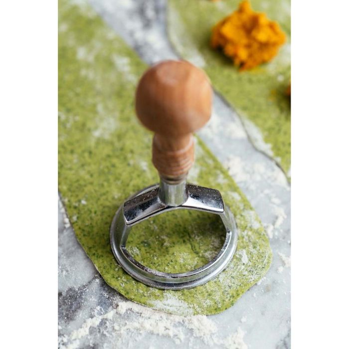 Fante's Round Ravioli Stamp, 2in