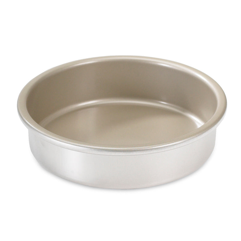 9 inch round layer cake pan nonstick
