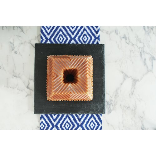 Bundt® Squared Pan