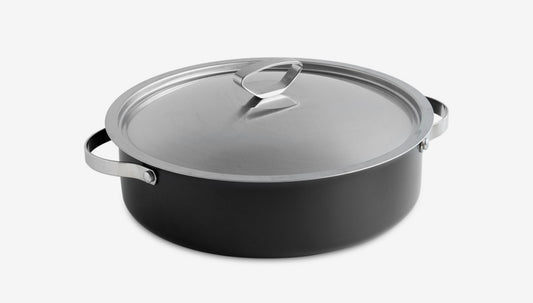 Nordic ware 12 inch Braiser