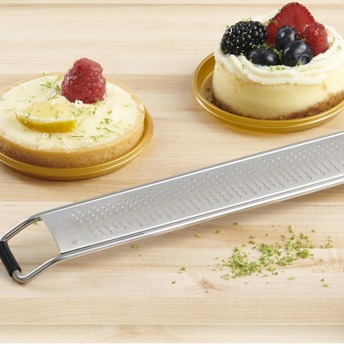 Cat Cora Fine Etched Grater Zester with Cover