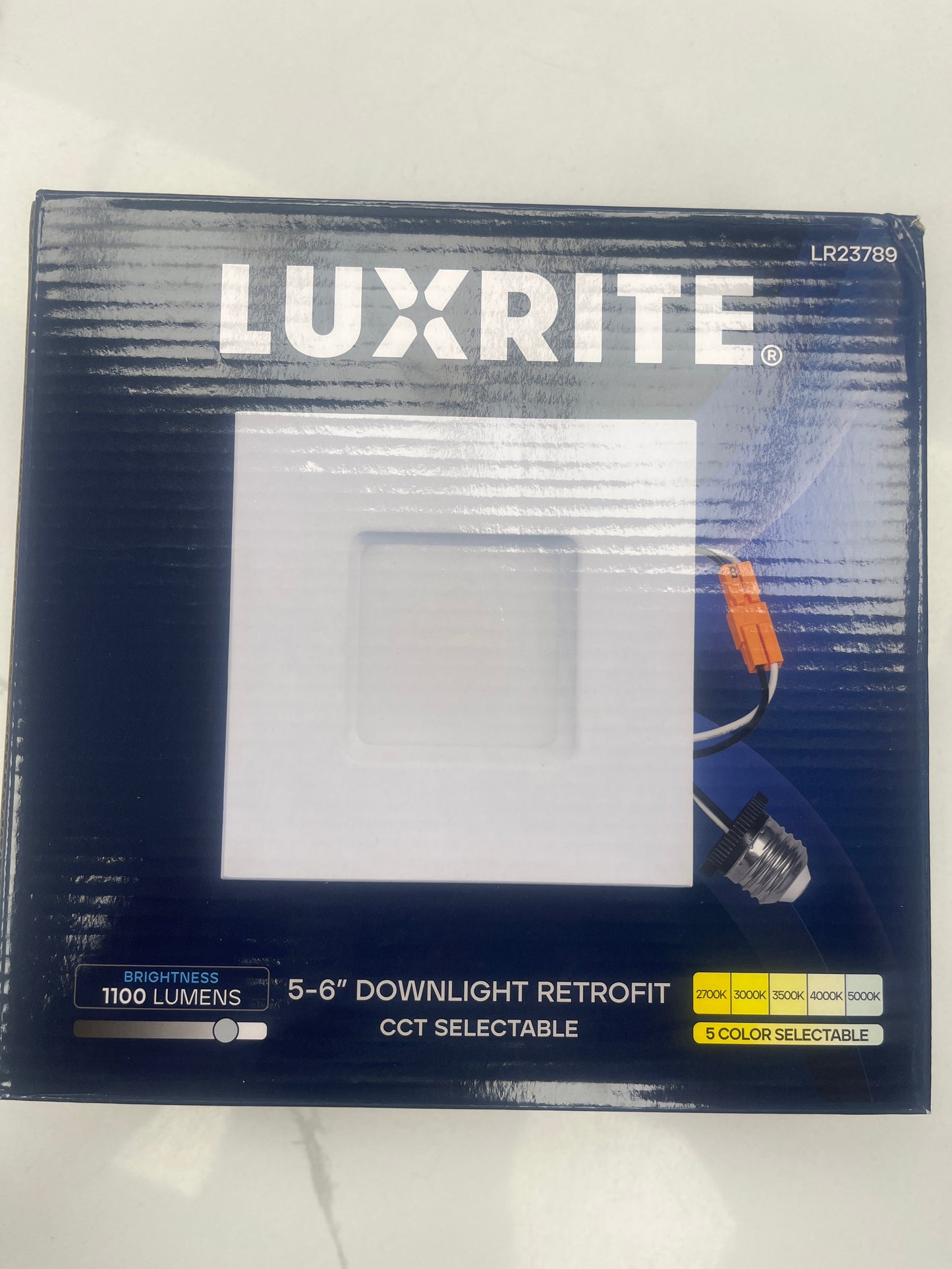 Luxrite LR23789 5-6inch down light retrofit fixture