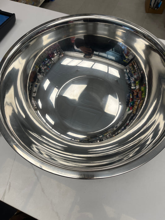 Deep mixing bowl stainless steel 18 inches