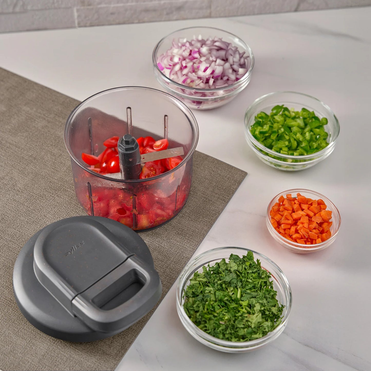 zyliss easy pull food chopper & processor
