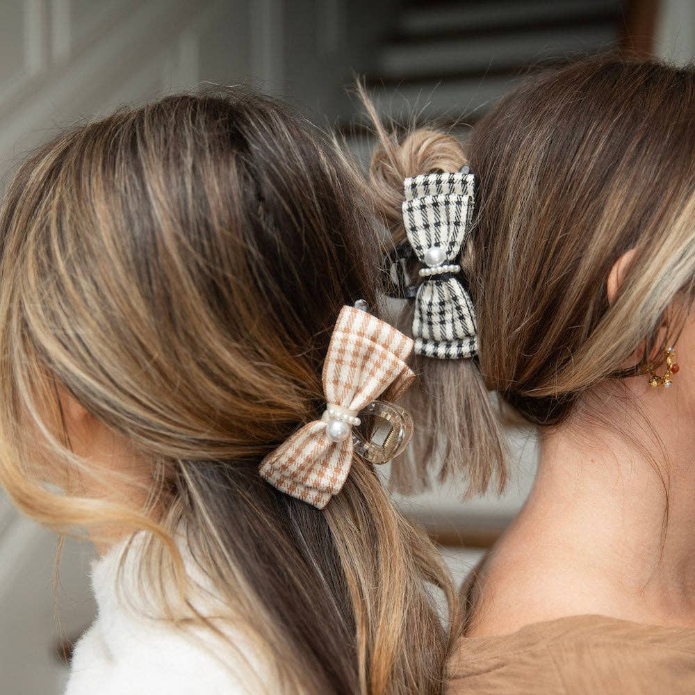Large Pearl Hair Clip – Tan Checkered