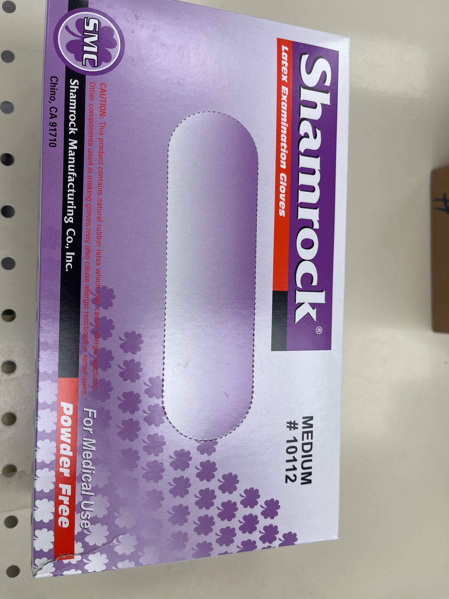 Medium latex gloves, 100 in a box