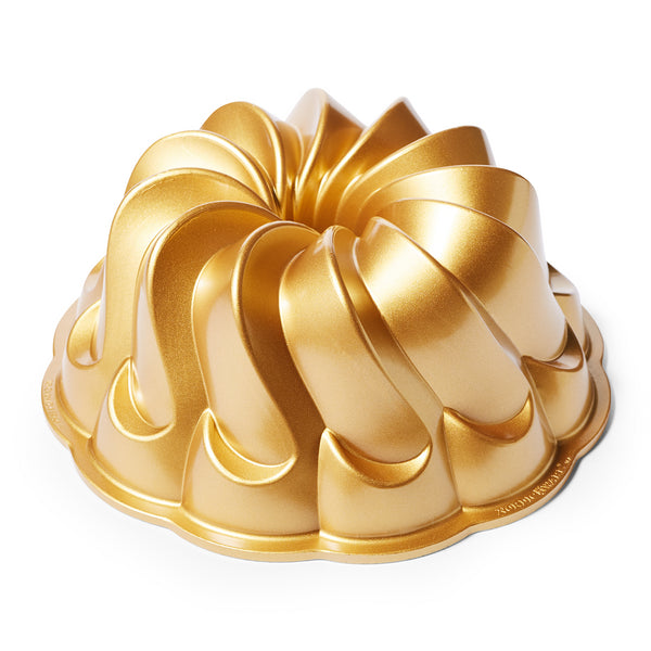 Bundt pirouette pan gold