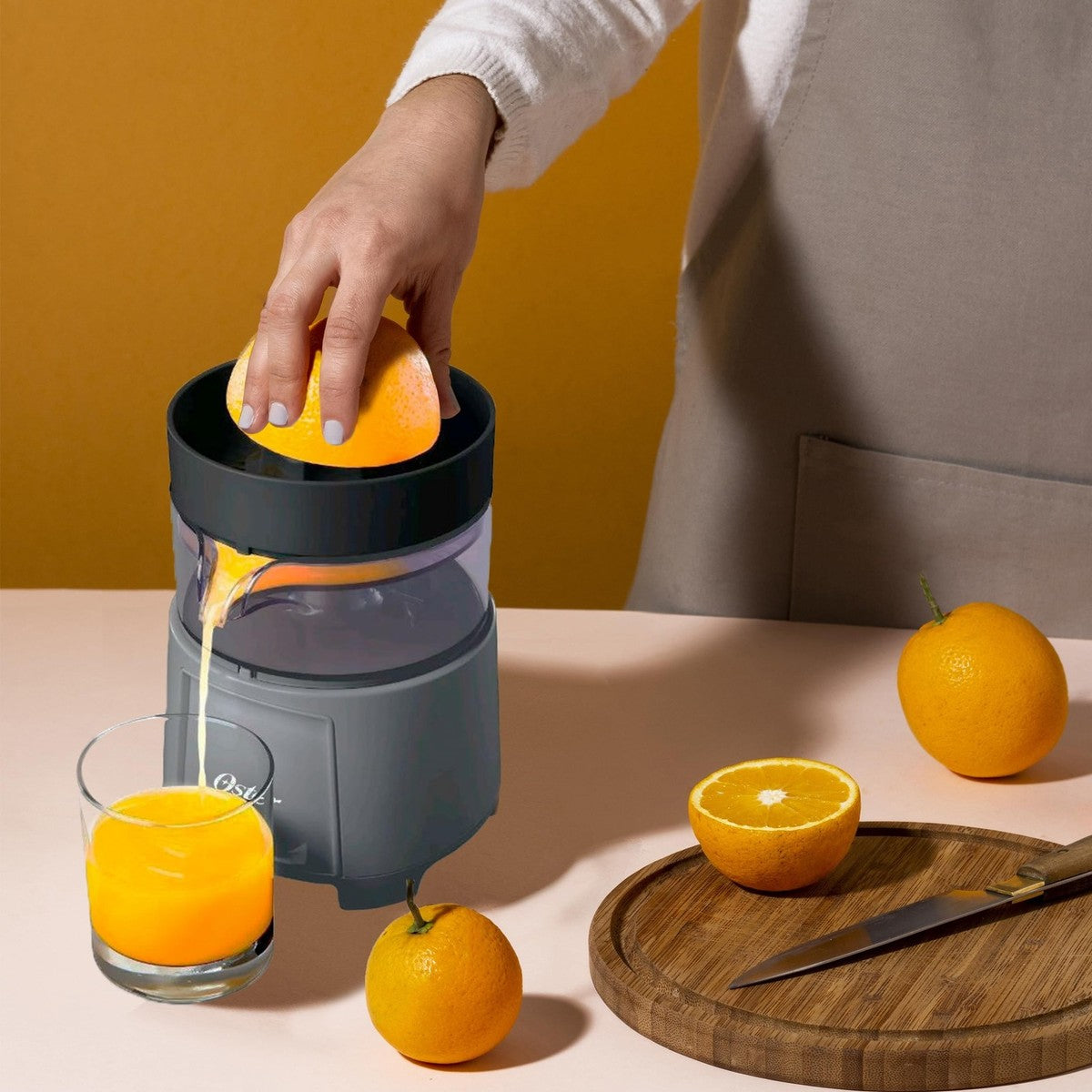 Oster Electric Citrus Juicer, High-Performance Silver 75 Watt Motor Electric ...