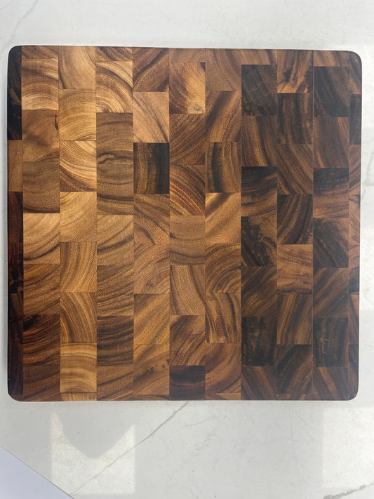 END GRAIN ACACIA WOOD CUTTING BOARD AND PREP STATION, 14" SQUARE