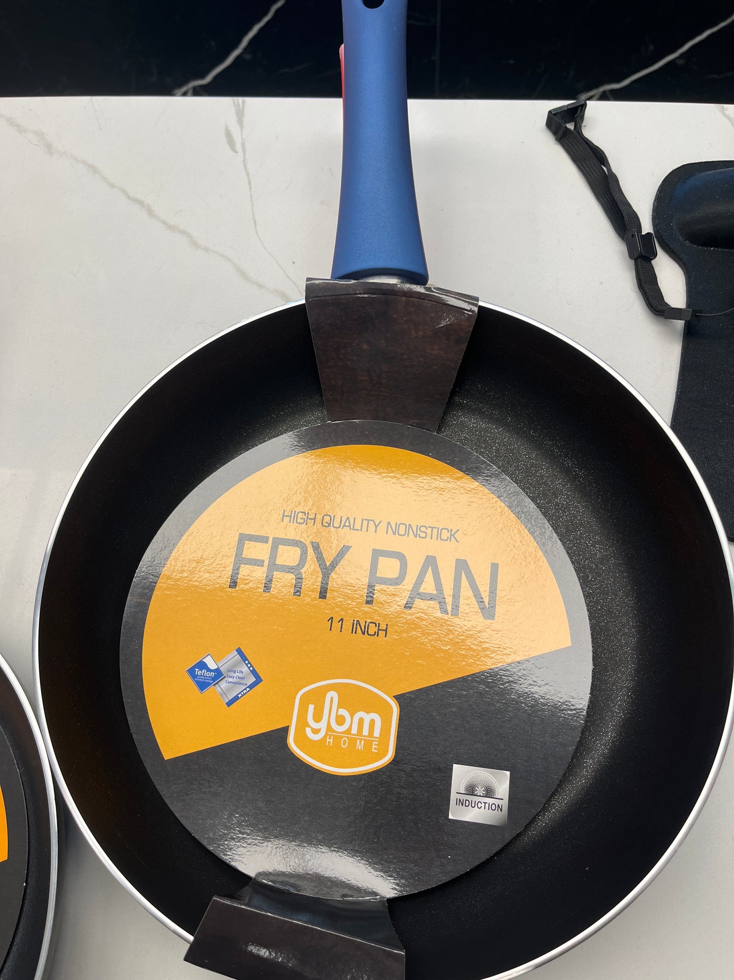 11 inch frying pan blue handle