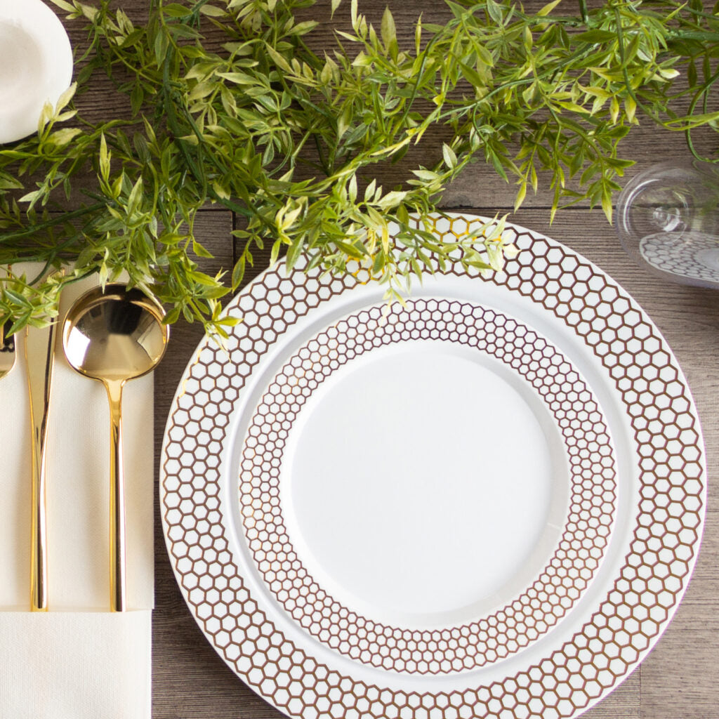 Honeycomb 7.5″ & 10″ Combo Plates White/Gold (32 Count)