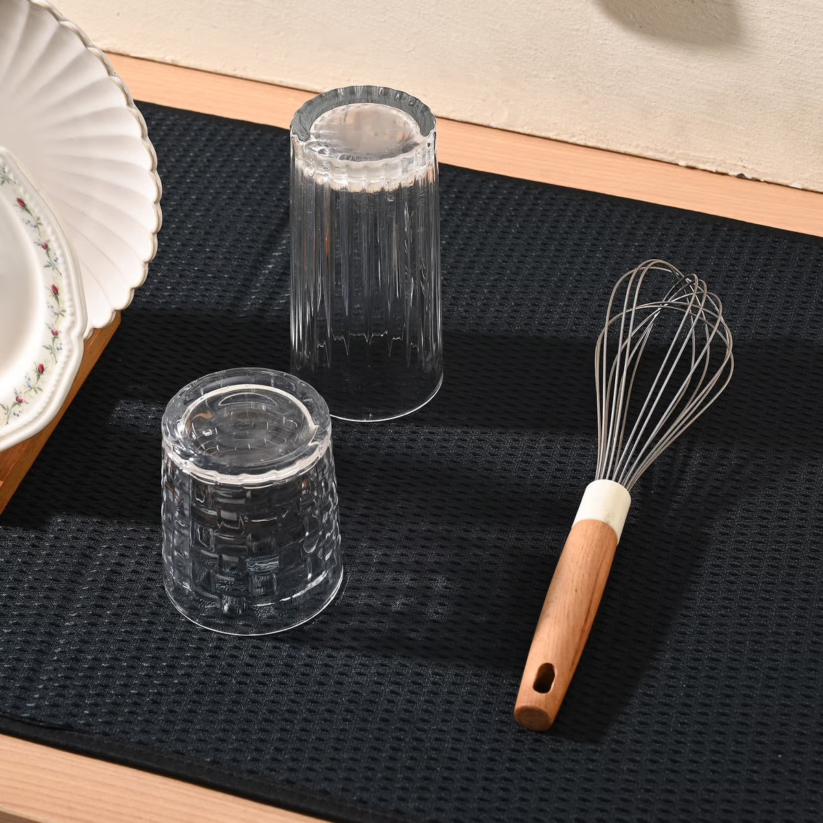 DISH DRYING MAT 18X32 BLACK
