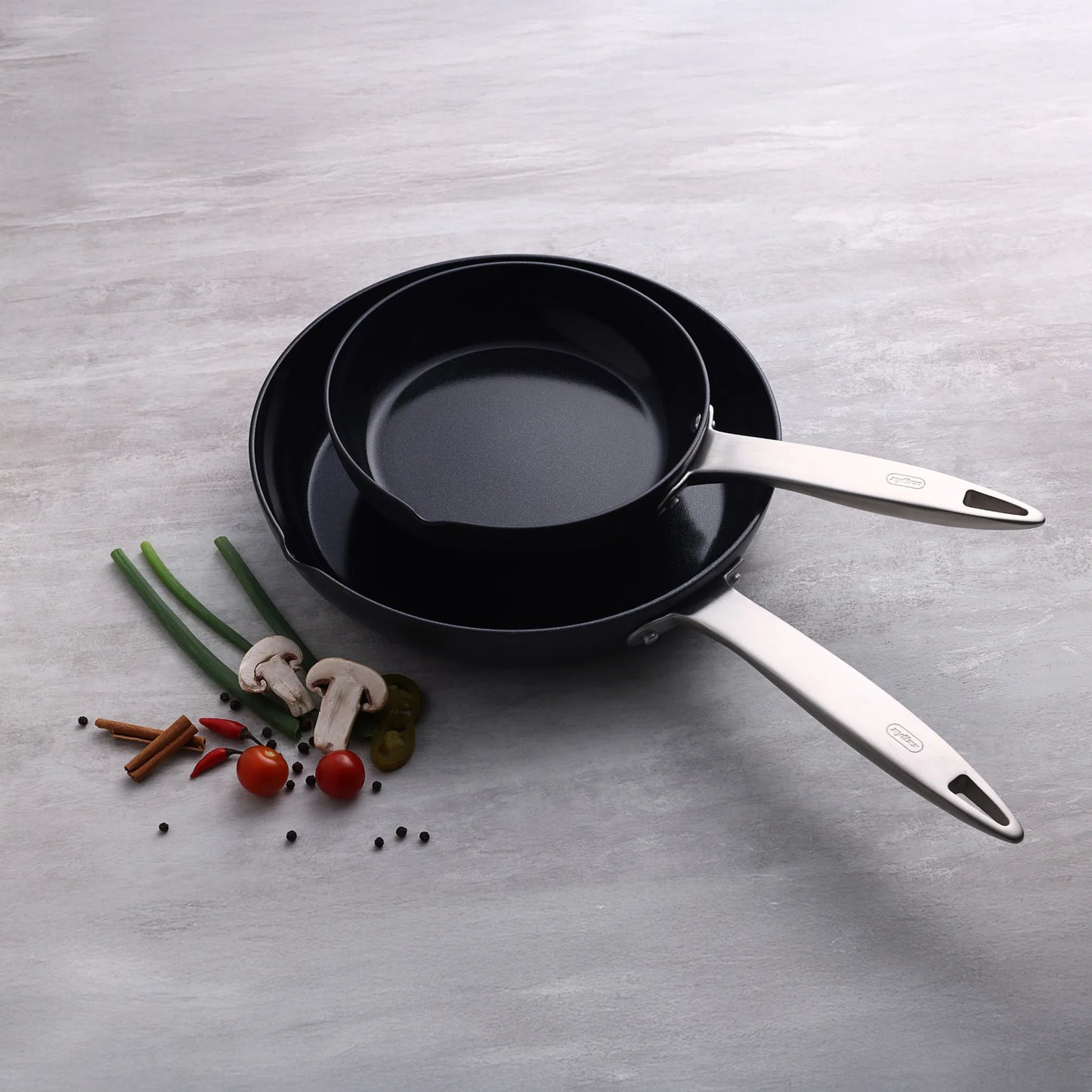 zyliss ultimate pro ceramic fry pan 9.4”