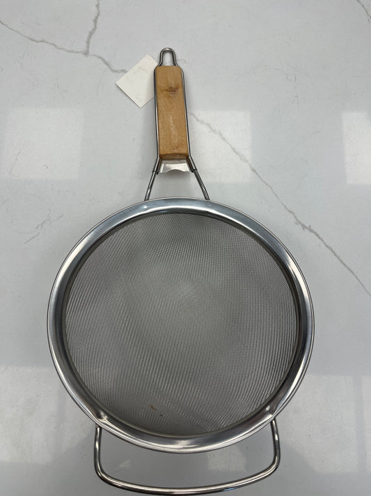 Wood.Hadle.Strainer.20 CM