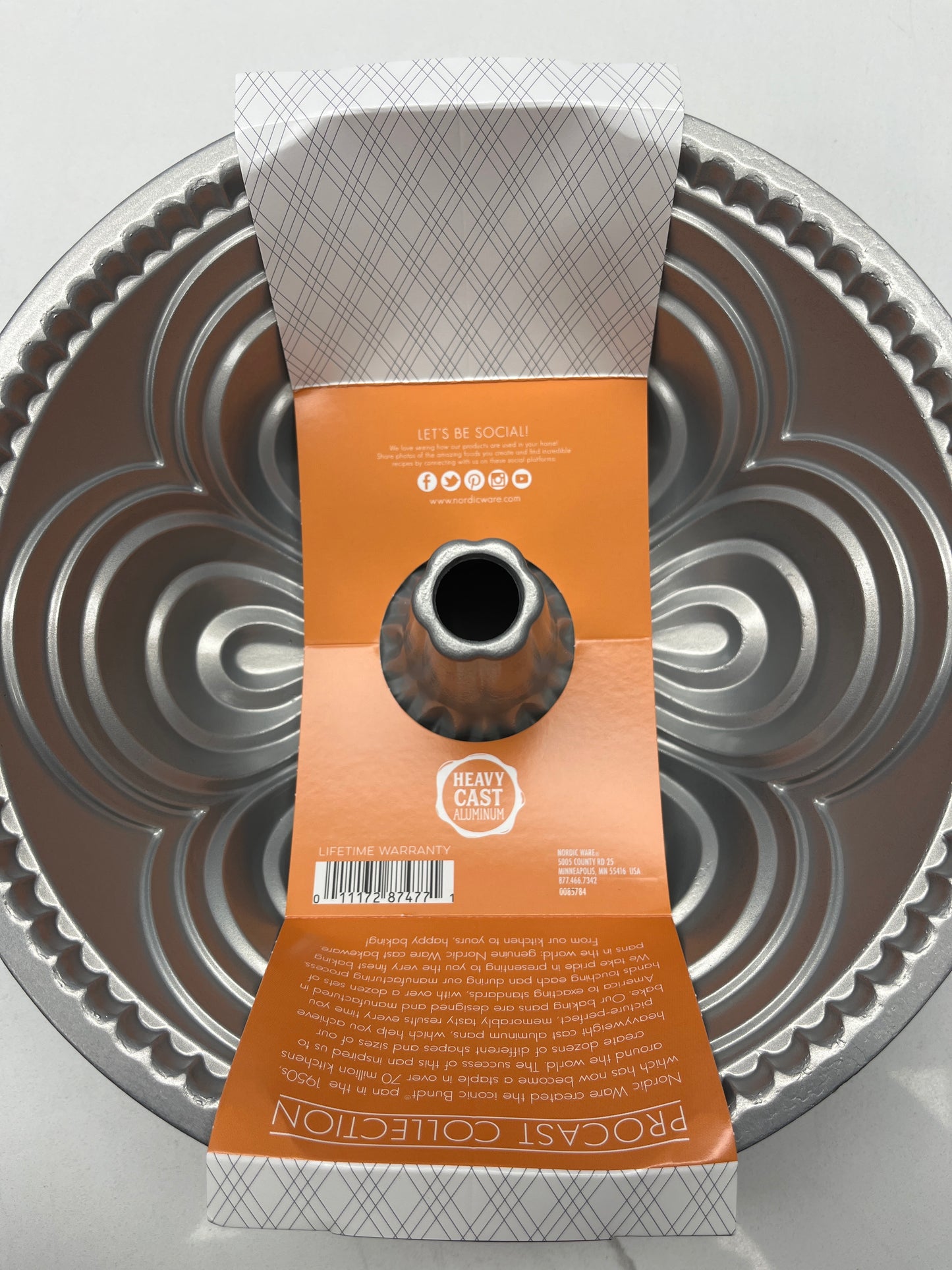 Bundt chiffon pan