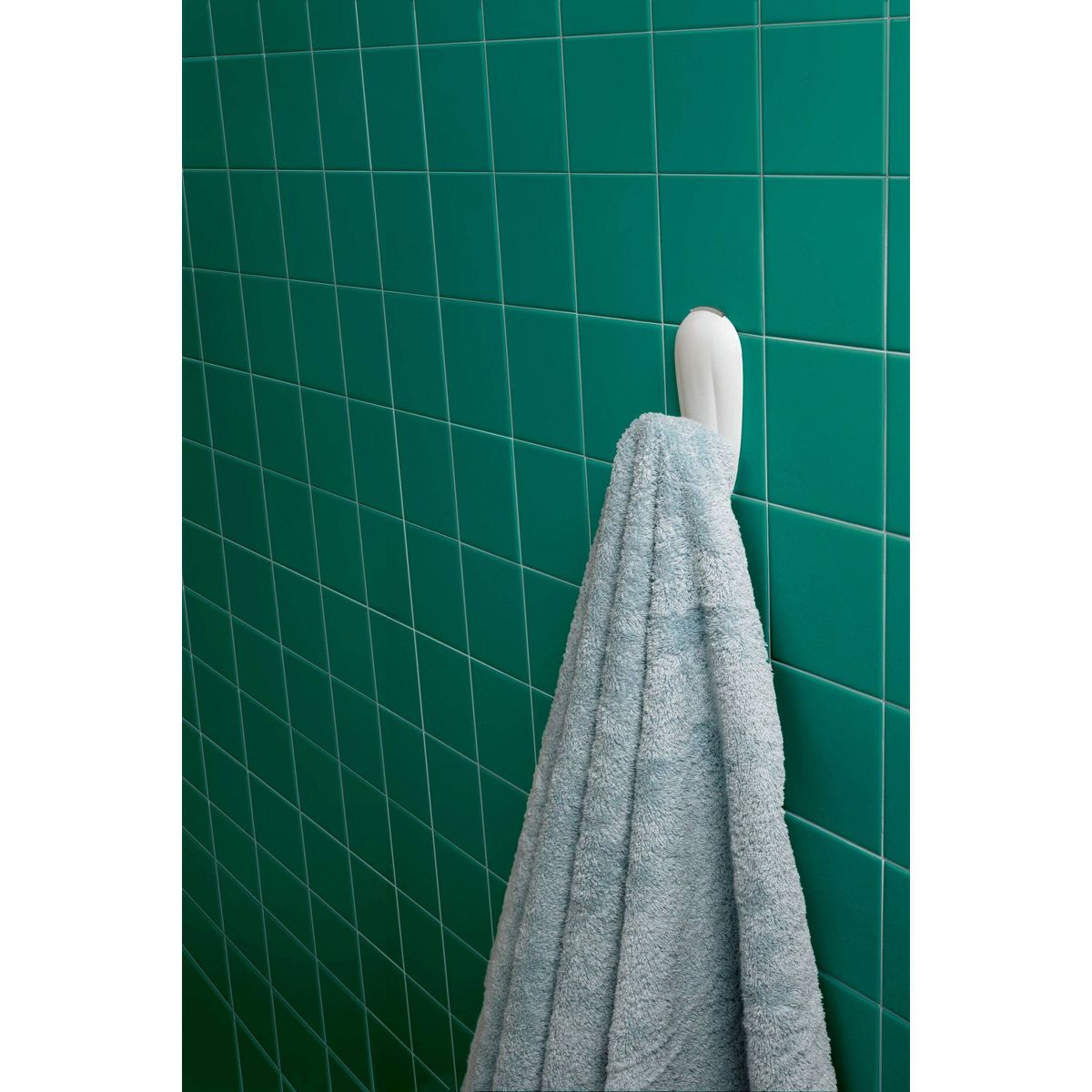 Command Large Bathroom Hook White: Heavy Duty Shower Hook