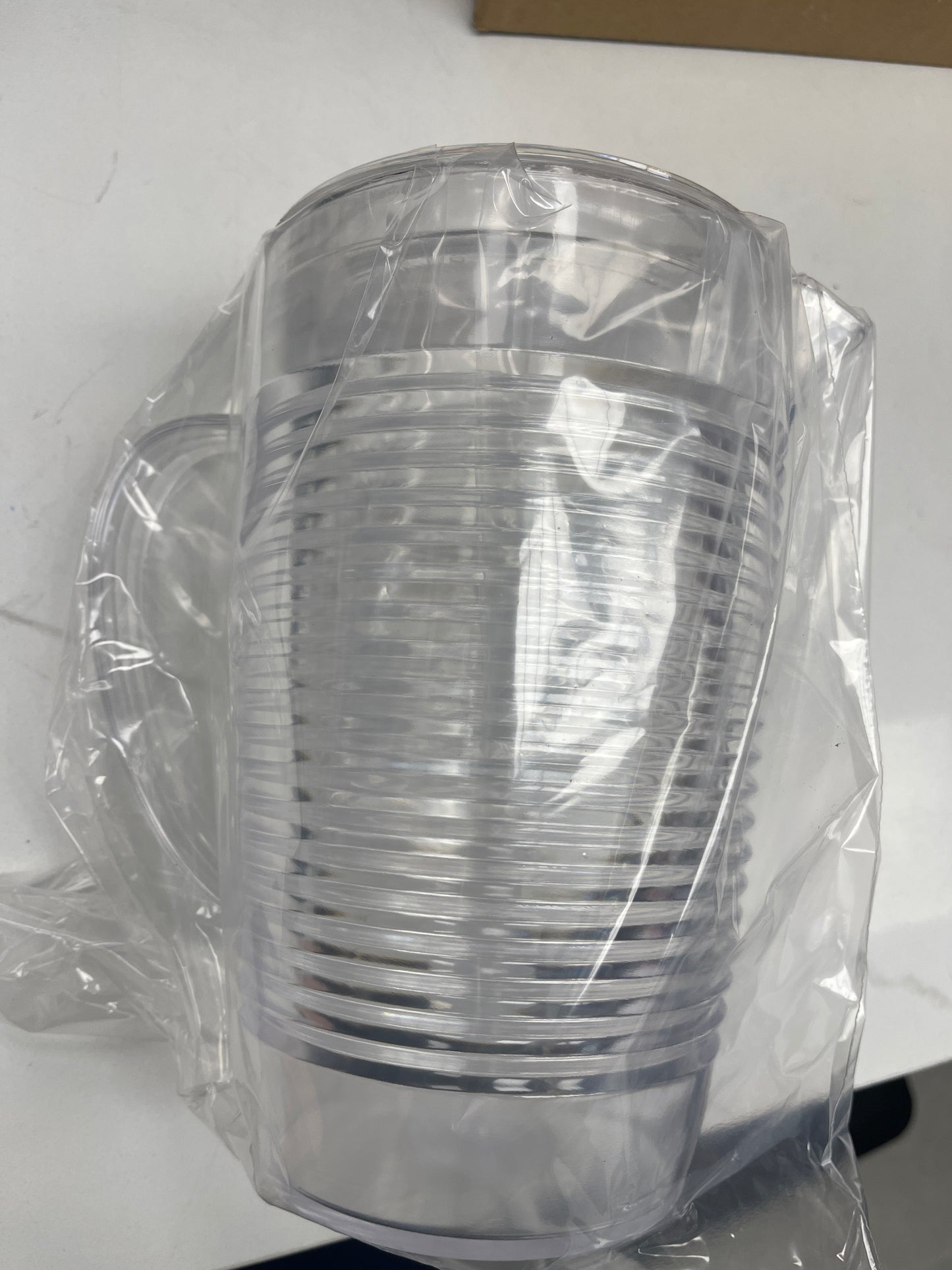 Pitcher.3Q with lid  76 ounces