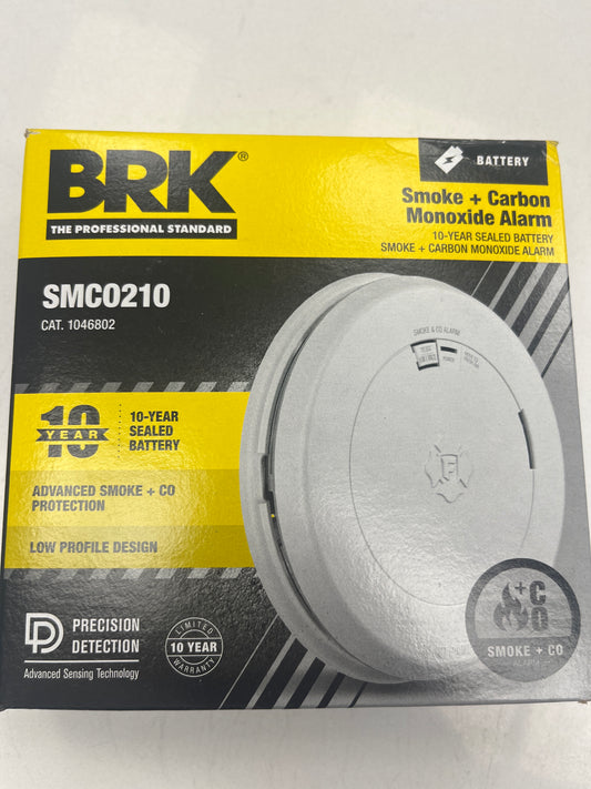 SMOKE/CARBON DETECTOR w/10 YEAR SEALED BATTERY
