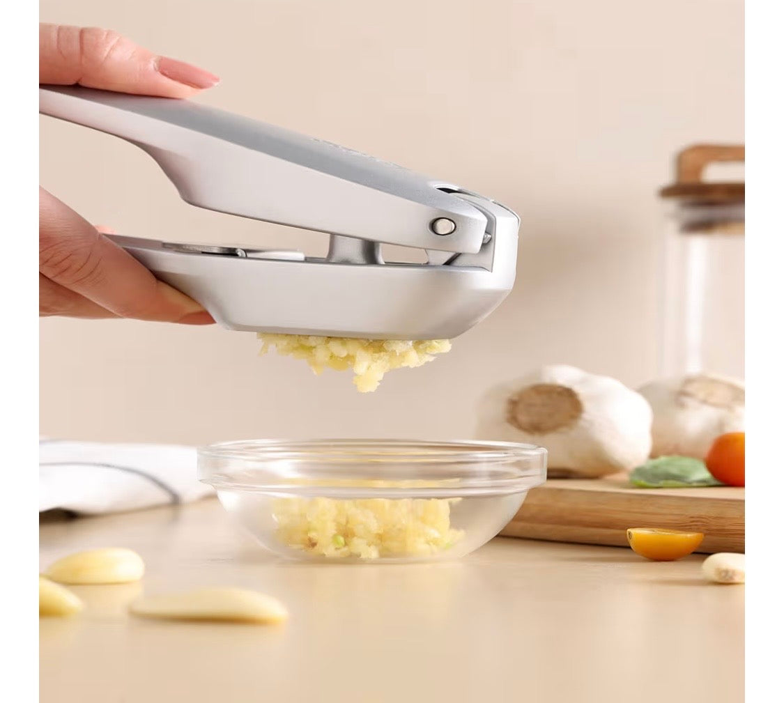 Zyliss Susi 4 Garlic Press