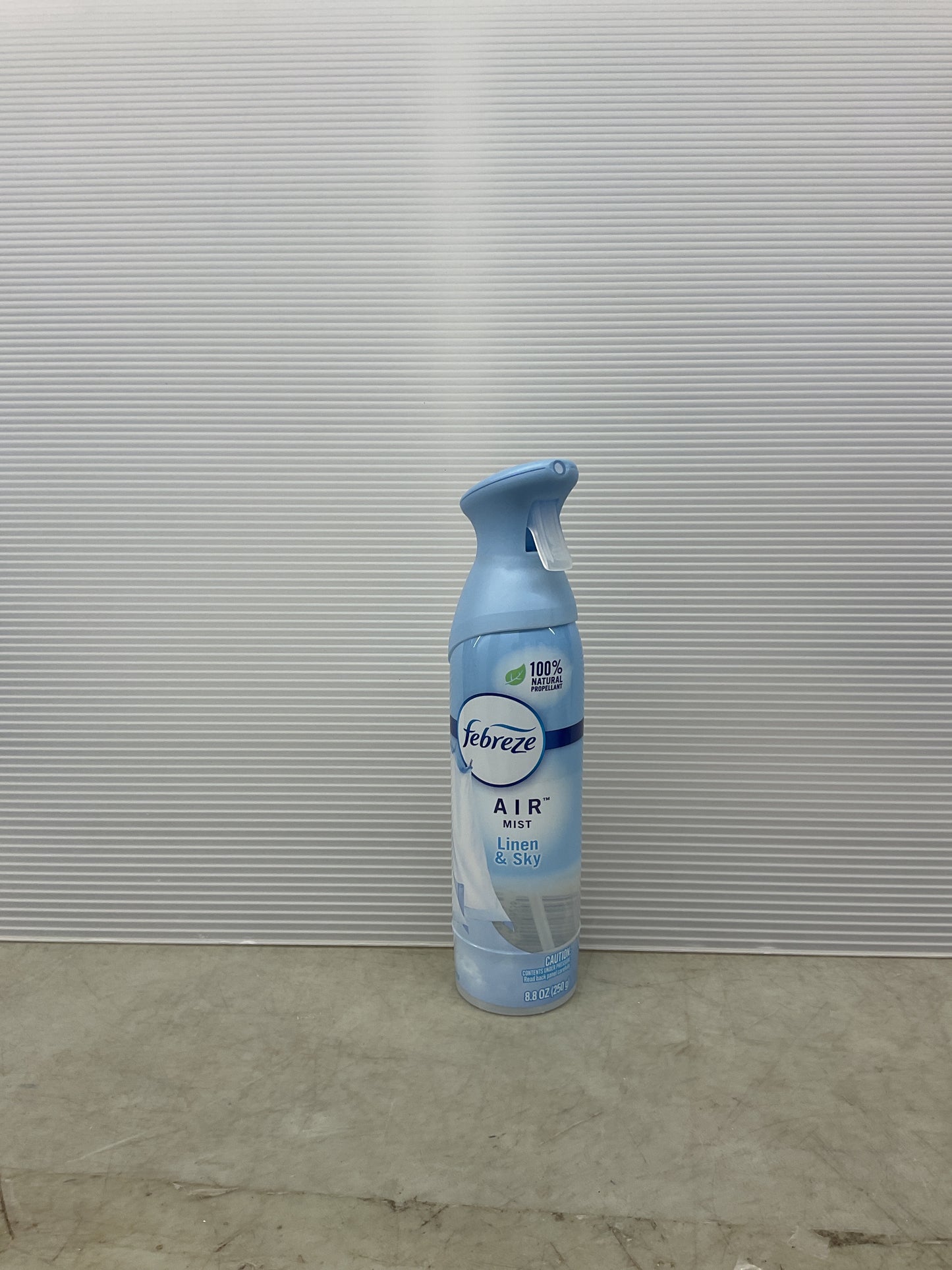 Febreze Air Linen & Sky 8.8oz