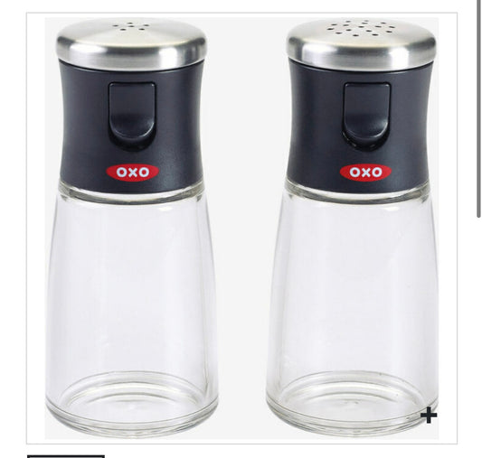 Oxo salt and pepper shaker set ￼