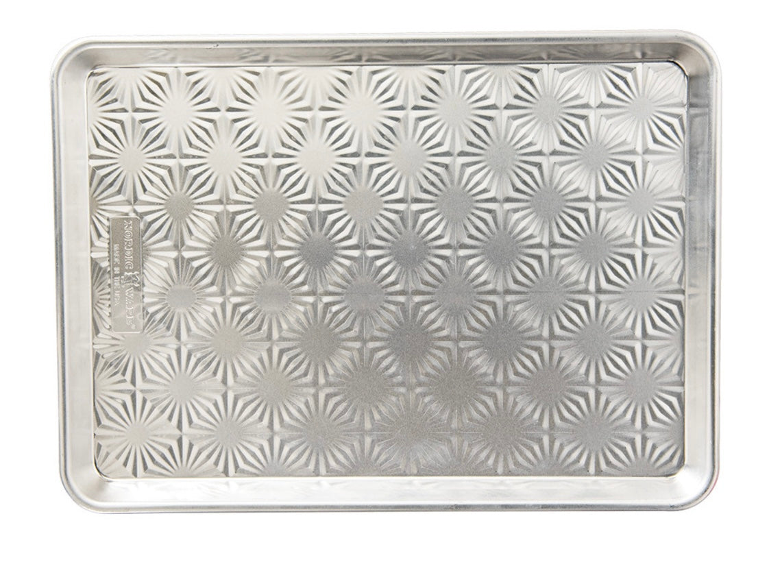 Naturals® Vintage Starburst Half Sheet Pan