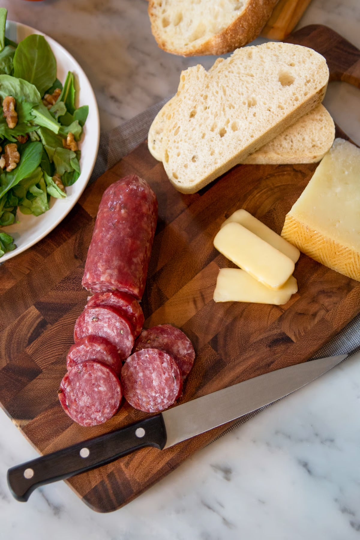 END GRAIN CUTTING BOARD, ACACIA WOOD