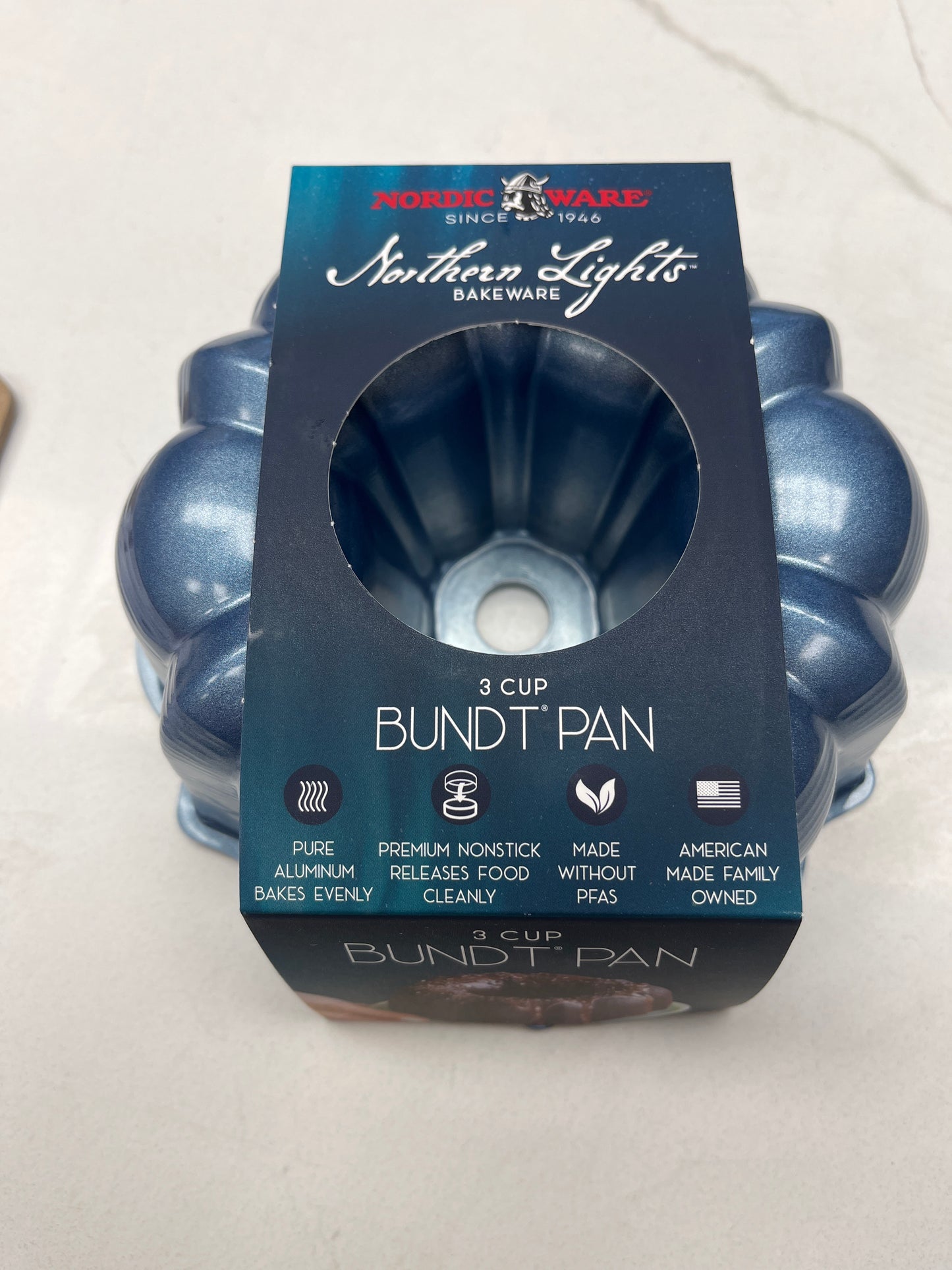 3 cup Bundt Pan nonstick