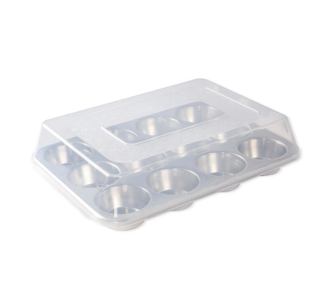 Naturals® 12 Cavity Muffin Pan with High-Domed Lid