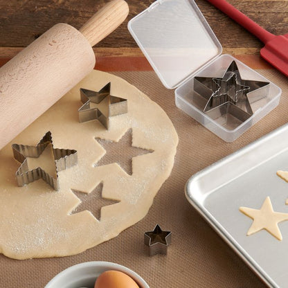 Mrs. Anderson's Baking Star Cutter with Storage Container, Set of 5