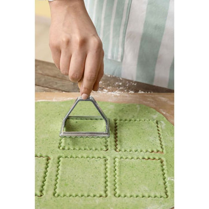 Fantes Ravioli Stamp, Fluted Square Stamp, 2in