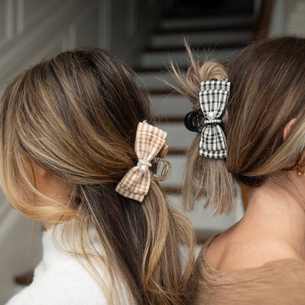 Large Pearl Hair Clip – Tan Checkered